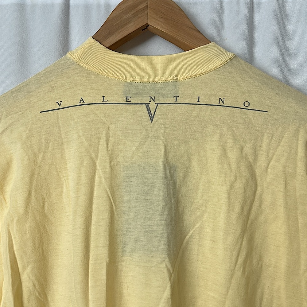 Valentino Jeans NWT Logo Yellow Short Sleeve T-shirt Top **Size 50/L** - Picture 4 of 6